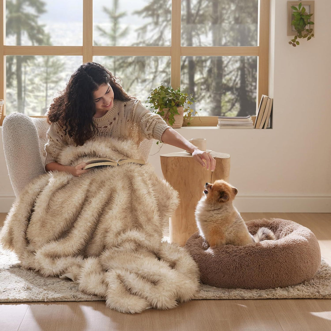 Pet Round Fluffy Non Slip Plush Bed