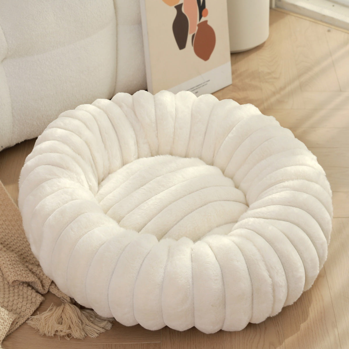 Pet Plush Round Winter Warm Nest Bed