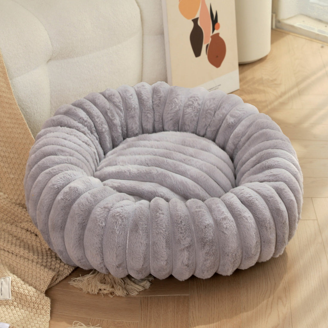 Pet Plush Round Winter Warm Nest Bed